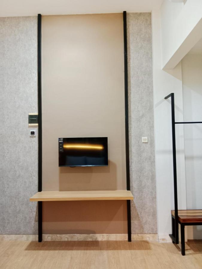 Andita Syariah Hotel Surabaya Luaran gambar