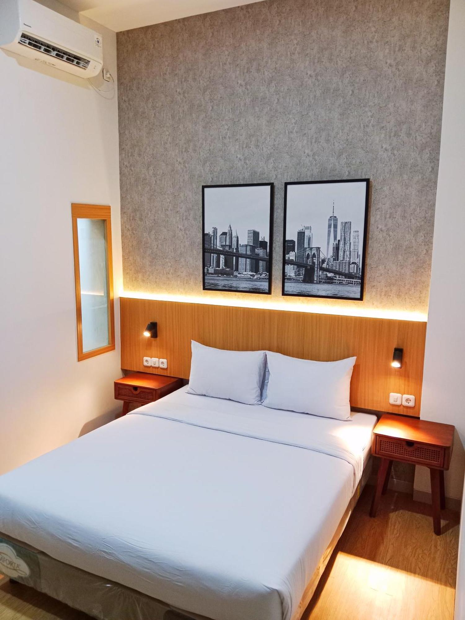 Andita Syariah Hotel Surabaya Luaran gambar